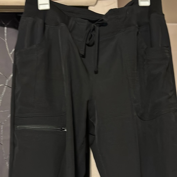 Black uniform pants good condition material - Picture 3 of 3